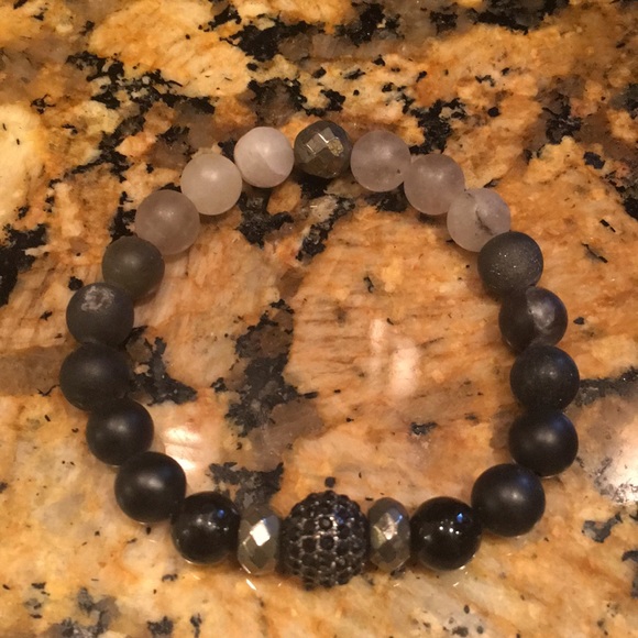 Authentic Stone - Picture 1 of 1